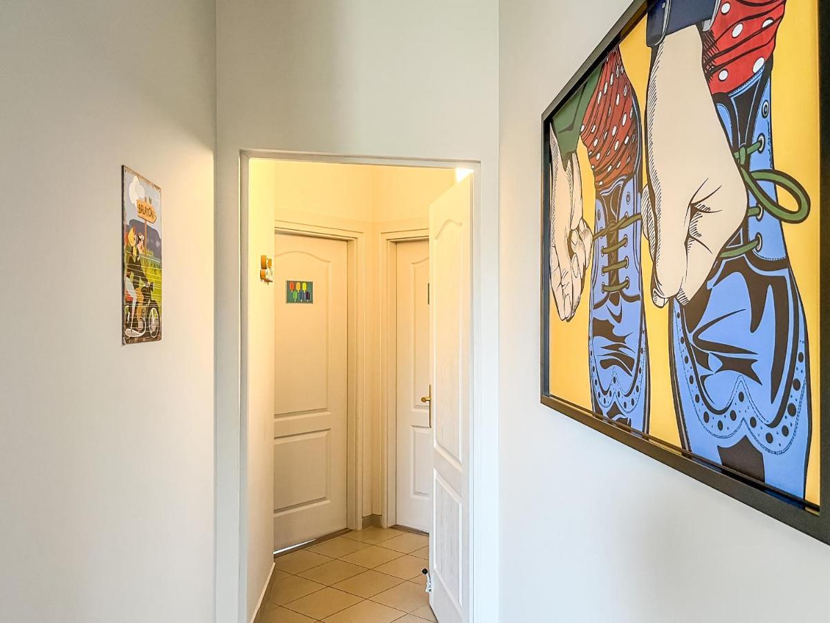 Villa 21 Boutique Rooms Balatonalmadi Exterior photo